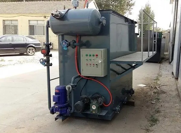 溶氣式氣浮機(jī)工作原理是什么樣的，我總結(jié)了三點(diǎn)，看看你知道不？02
